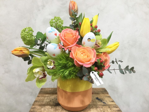 Aranjament floral Surpriza Iepurasului